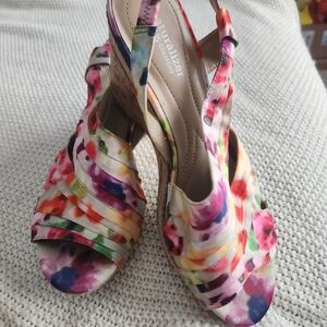 Naturalizer Women's Multicolor Wedge Sandals